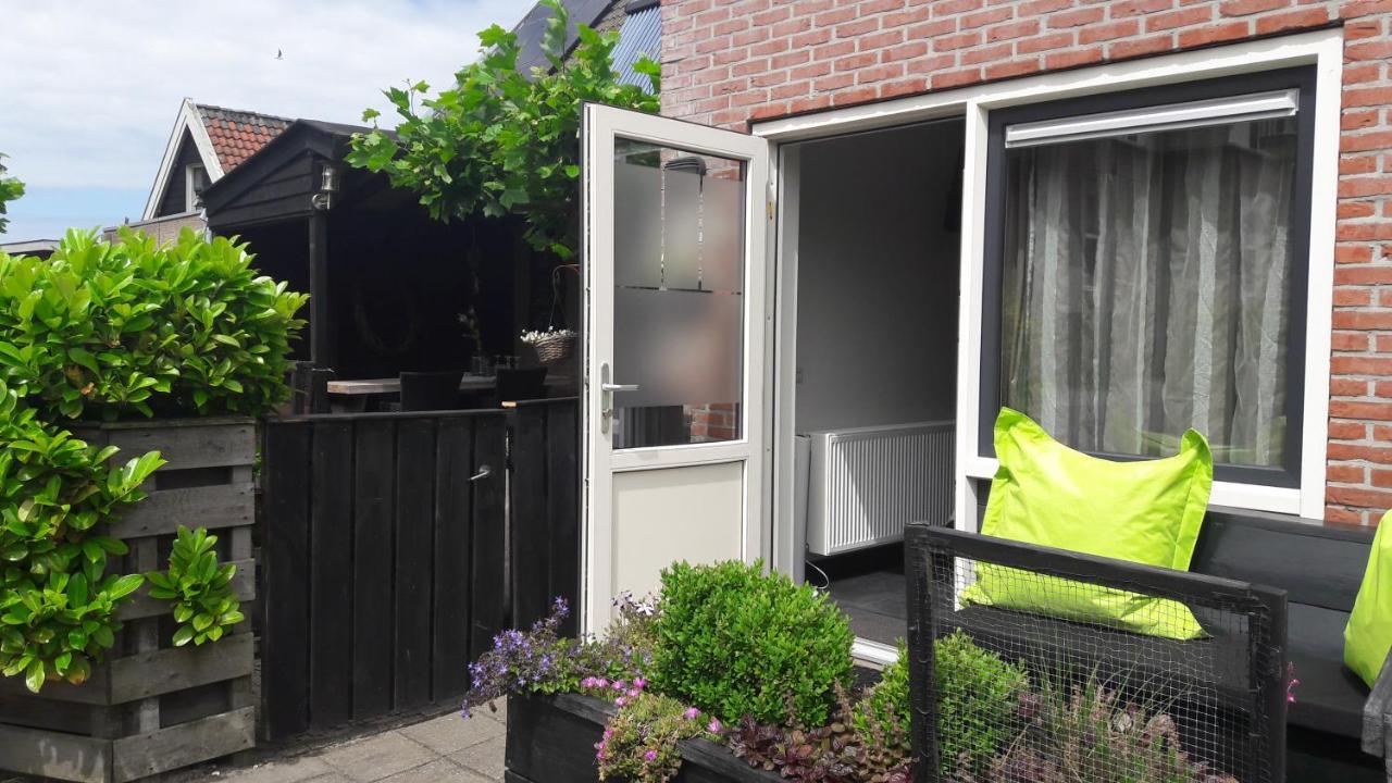 Bed & Breakfast De Schans Makkum Exterior foto